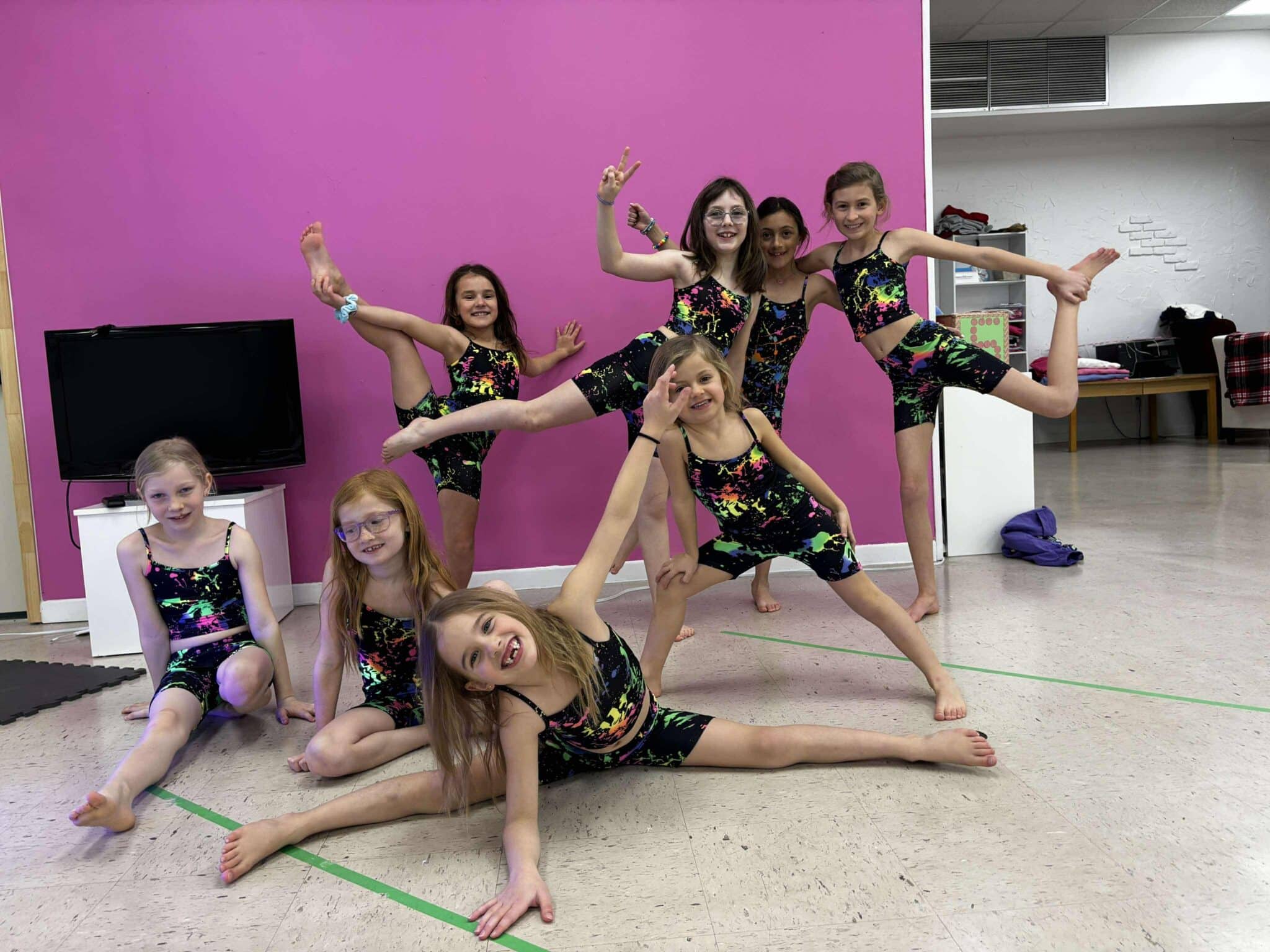 Spectacle du camp ON DANSE